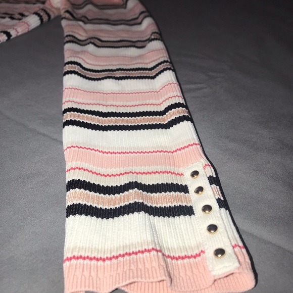 White House black market sweater - Picture 2 of 3